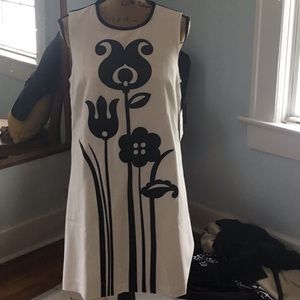 Victoria Beckham shift dress NWT black and white